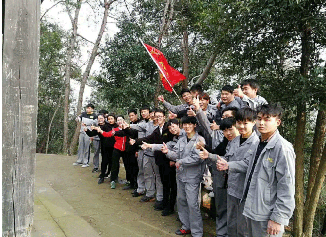 集體展示小拇指風(fēng)采，3月里全國的小拇指門店棒棒噠