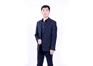 開(kāi)三家小拇指工場(chǎng)店，比同行朋友清閑，這就是楊宏亮喜歡的狀態(tài)