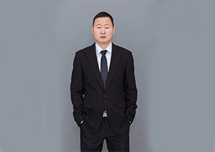 “我不是一個(gè)很聰明的人，所以我只用心做一件事情?！薄∧粗赴不拯S山區(qū)域服務(wù)商方來(lái)輝