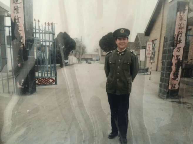 退役軍人們在小拇指平臺大放異彩，開啟事業(yè)新篇章（創(chuàng)業(yè)篇）_20.gif